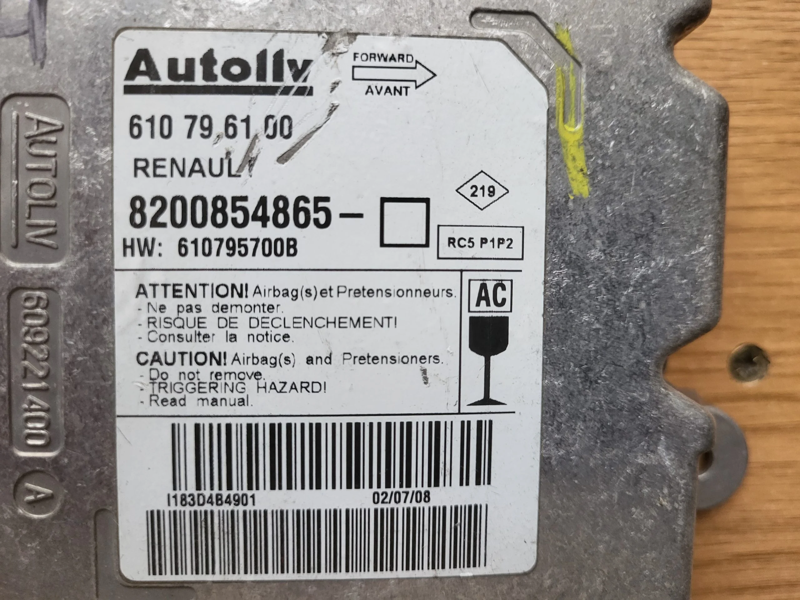 610796100 8200854865 Centralita Airbag Autoliv Renault Clio