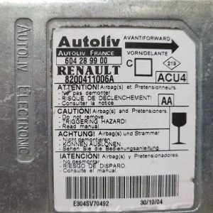 604289900 8200411006A Centralita Airbag Autoliv Megane