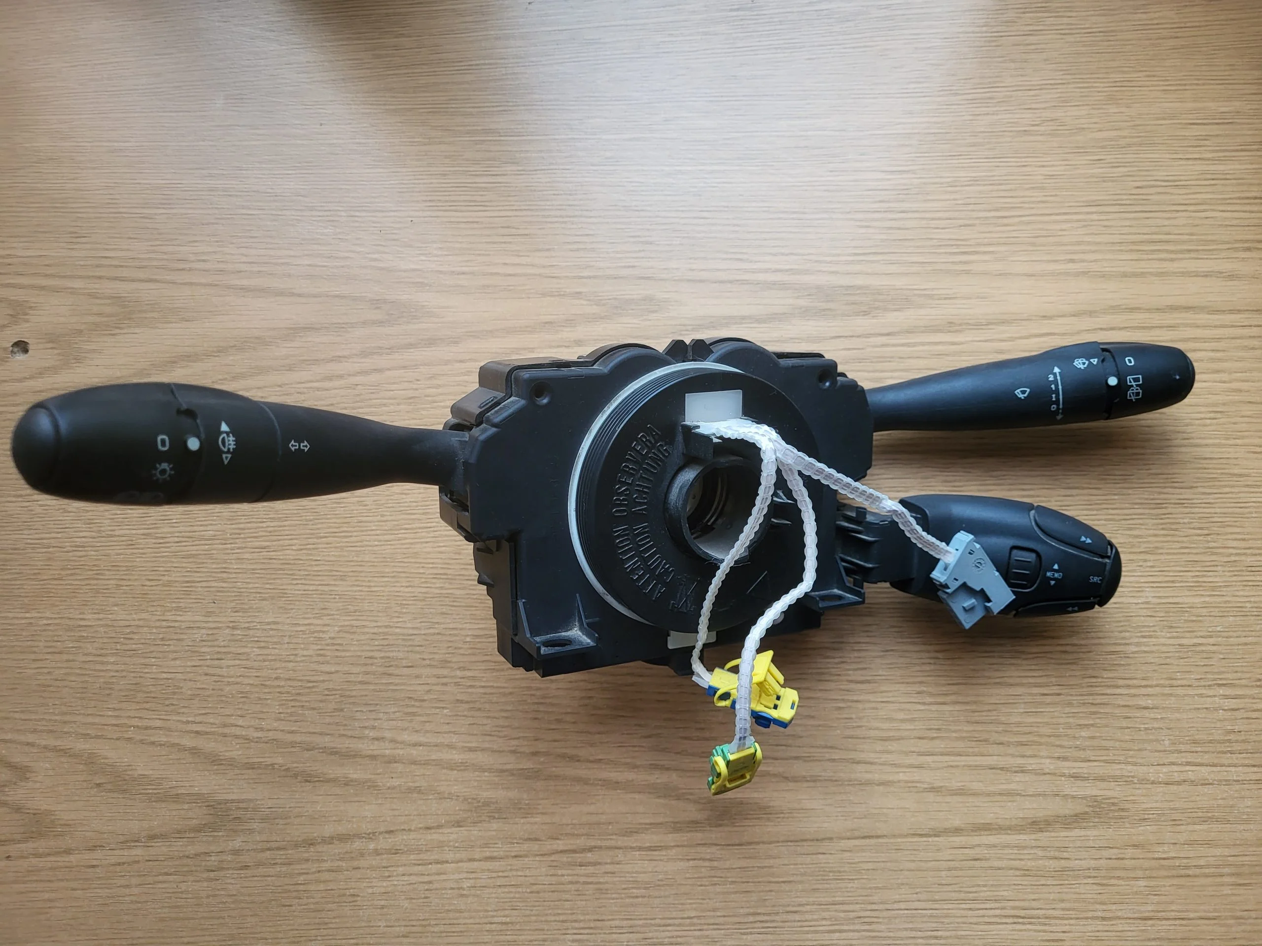 96605668xt Com2000 berlingo 2005